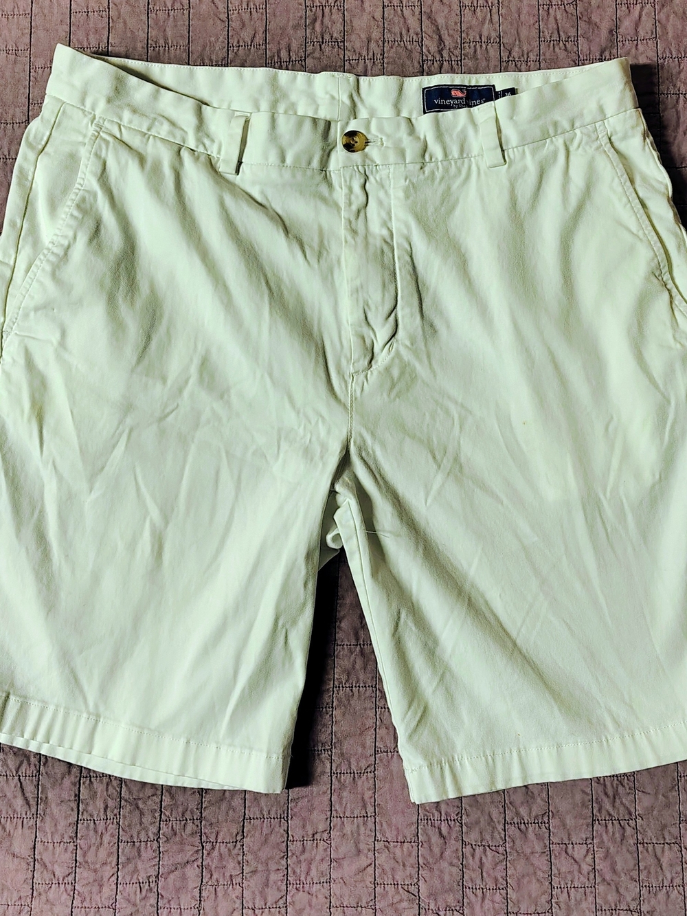 ​Vineyard Vines Men's Breaker Shorts White Flat Front Size 36